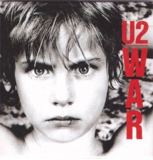 Magnets - U2 Fridge Magnet: War i gruppen Minishops / U2 hos Bengans Skivbutik AB (1129652)