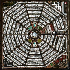 Modest Mouse - Strangers To.. -Digi- i gruppen CD hos Bengans Skivbutik AB (1190558)