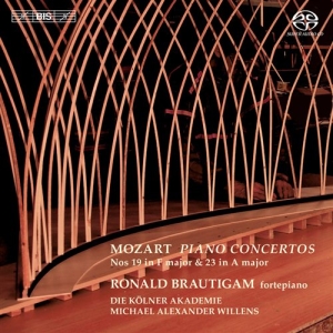 Mozart - Piano Concertos No 19&23 (Sacd) i gruppen Musikk / SACD / Klassisk hos Bengans Skivbutik AB (2036468)