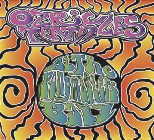 Ozric Tentacles - At The Pongmaster's Ball (Cd+Dvd) i gruppen CD hos Bengans Skivbutik AB (2104623)