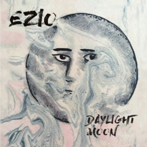 Ezio - Daylight Moon i gruppen VI TIPSER / Julegavetips CD hos Bengans Skivbutik AB (2169082)