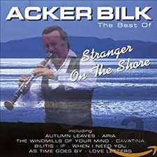 Acker Bilk - Stranger On The Shore: The Bes i gruppen CD hos Bengans Skivbutik AB (2428356)