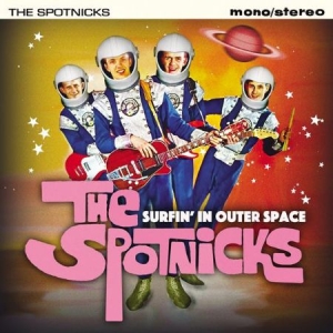 Spotnicks - Surfin' In Outer Space i gruppen CD hos Bengans Skivbutik AB (2538871)