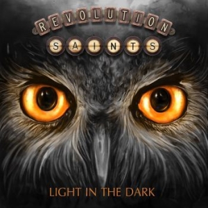 Revolution Saints - Light In The Dark i gruppen CD hos Bengans Skivbutik AB (2540153)