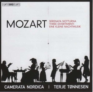 Mozart W A - Serenades & Divertimenti i gruppen Musikk / SACD / Klassisk hos Bengans Skivbutik AB (2551151)