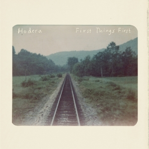 Hodera - First Things First i gruppen CD hos Bengans Skivbutik AB (2788428)