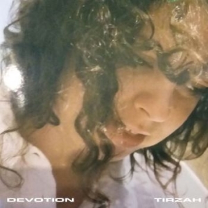 Tirzah - Devotion i gruppen VI TIPSER / Beste Album Under 10-tallet / Beste Album Under 10-tallet - Pitchfork hos Bengans Skivbutik AB (3263750)