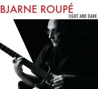 Roupé Bjarne - Light And Dark i gruppen CD hos Bengans Skivbutik AB (3718194)