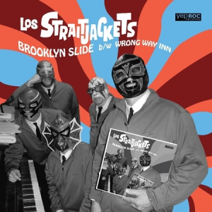 Los Straitjackets - Brooklyn Slide B/W Wrong Way I Nn i gruppen VINYL / Pop-Rock hos Bengans Skivbutik AB (3763519)