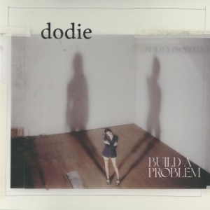 Dodie - Build A Problem i gruppen Labels / Woah Dad / Dold_tillfall hos Bengans Skivbutik AB (3917778)