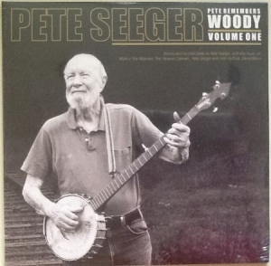 Pete Seeger - Pete Remembers Woody: Volume One i gruppen VINYL / Worldmusic/ FolkeMusikkk hos Bengans Skivbutik AB (3940146)