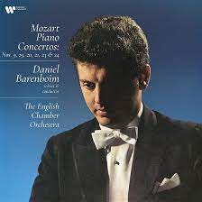 Daniel Barenboim - Mozart: Piano Concertos Nos. 9 i gruppen VINYL / Klassisk hos Bengans Skivbutik AB (4024609)