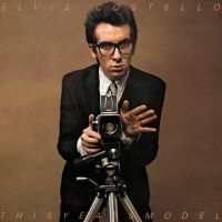 Elvis Costello & The Attractions - This Year's Model i gruppen CDK-07 hos Bengans Skivbutik AB (4041105)