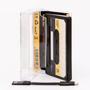 Cassette Power Bank - Cassette Power Bank i gruppen Merch Nyheter hos Bengans Skivbutik AB (4074174)