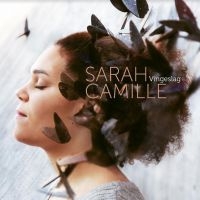 Camille Sarah - Vingeslag i gruppen CD / Elektroniskt,Svensk FolkeMusikkk,World Music hos Bengans Skivbutik AB (4076251)