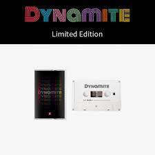 BTS - Dynamite [Limited Edition Cassette] i gruppen K-Pop hos Bengans Skivbutik AB (4088321)