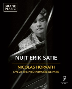 Satie Erik - Nuit Erik Satie (Bluray) i gruppen Musikk / Musikkk Blu-Ray / Klassisk hos Bengans Skivbutik AB (4112862)