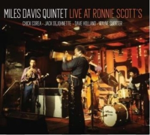 DAVIS MILES - Live At Ronnie Scott's 1969 i gruppen Minishops / Miles Davis hos Bengans Skivbutik AB (4177834)