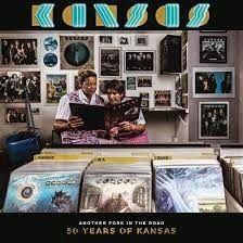 Kansas - Another Fork In The Road - 50 Years Of Kansas i gruppen VI TIPSER / Julegavetips CD hos Bengans Skivbutik AB (4199145)