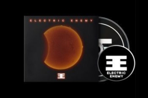 Electric Enemy - Electric Enemy (Digipack + Glow In i gruppen CD / Pop-Rock hos Bengans Skivbutik AB (4223740)