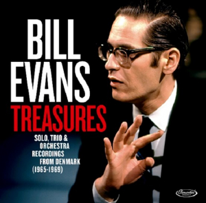 Evans Bill - Treasures: Solo, Trio & Orchestra Record i gruppen VI TIPSER / Record Store Day / RSD2023 hos Bengans Skivbutik AB (4227979)