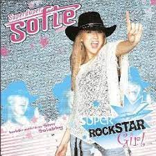 Superduper Sofie - Romeo Har Rymt-Super Rockstar Girl Mfl i gruppen CD / BarnMusikkk,Pop-Rock hos Bengans Skivbutik AB (4237855)