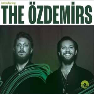 Özdemirs The - Introducing: The Özdemirs i gruppen CD / Jazz hos Bengans Skivbutik AB (4241683)