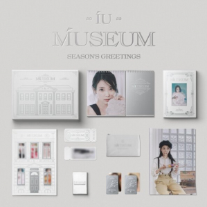 IU - 2023 IU Season's Greetings i gruppen Minishops / K-Pop Minishops / K-Pop Øvrige hos Bengans Skivbutik AB (4305245)