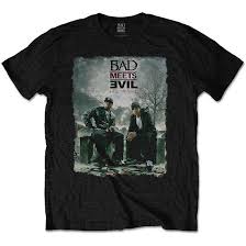 Bad Meets Evil - BAD MEETS EVIL UNISEX T-SHIRT: BURNT i gruppen Merchandise hos Bengans Skivbutik AB (4403244)