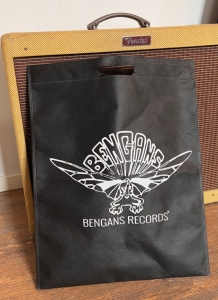 Bengans Påse - Elephant Non-Woven i gruppen Bengans Official Merch hos Bengans Skivbutik AB (5504876)