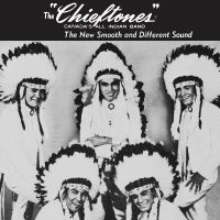 The Chieftones - The New Smooth And Different Sound i gruppen VI TIPSER / Julegavetips Vinyl hos Bengans Skivbutik AB (5509485)