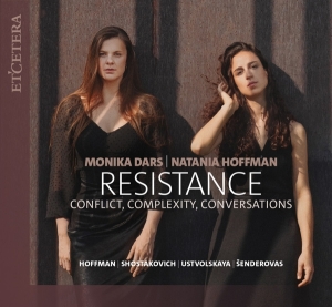 Natania Hoffman & Monika Dars - Resistance - Conflict, Complexity, Conversations i gruppen VI TIPSER / Fredagsutgivelser / Fredag den 26:e Jan 24 hos Bengans Skivbutik AB (5514682)