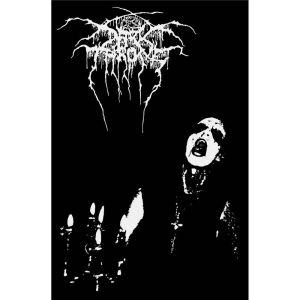 Darkthrone - Transilvanian Hunger Textile Poster i gruppen MERCHANDISE / Merch / Metal hos Bengans Skivbutik AB (5518170)