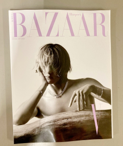 Bts - Bazar Magazine (Bts V - February 2024) i gruppen BØKER / Tidning / K-Pop hos Bengans Skivbutik AB (5519995)