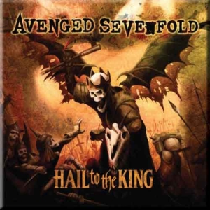 Avenged Sevenfold - Hail To The King Magnet i gruppen MERCHANDISE / Merch / Metal hos Bengans Skivbutik AB (5536622)