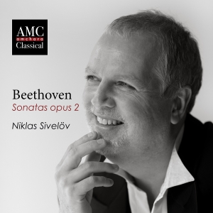 Sivelöv Niklas - Beethoven: Sonatas Opus 2 i gruppen VI TIPSER / Fredagsutgivelser / Fredag den 28:e Juni 2024 hos Bengans Skivbutik AB (5550329)