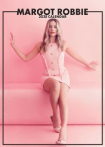 Margot Robbie - 2025 Calendar i gruppen VI TIPSER / Fredagsutgivelser / Fredag den 16:e augusti hos Bengans Skivbutik AB (5560300)