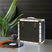 Lp Record Storage Carry Case - Black Cloth & White Leather i gruppen VinylTilbehør / Annet hos Bengans Skivbutik AB (5564420)