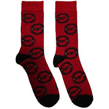 Kiss - Buzzsaw Logo Patt Red Socks (Eu 39-45) i gruppen MERCHANDISE / Merch / Metal hos Bengans Skivbutik AB (5564502)