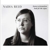 Reid Nadia - Listen To Formation, Look For The S i gruppen VINYL / Kommende / Svensk FolkeMusikkk hos Bengans Skivbutik AB (5572216)