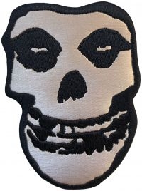 Misfits - Patch Gold Skull (9,9 X 7,3 Cm) i gruppen MERCHANDISE / Accessoarer / Kommende / Pop-Rock hos Bengans Skivbutik AB (5577590)