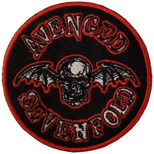 Avenged Sevenfold - Deathbat Orange Border Woven Patch i gruppen MERCHANDISE / Merch / Metal hos Bengans Skivbutik AB (5581808)