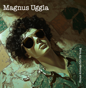 Magnus Uggla - Innan Kronan Blir För Tung (Cd Inkl Signerat Kort) i gruppen CD / Kommende / Pop-Rock,Svensk Musikkk hos Bengans Skivbutik AB (5587659)