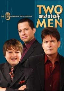 Two and a Half Men - Säsong 6 i gruppen Film DVD hos Bengans Skivbutik AB (806973)