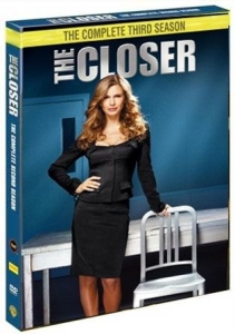 Closer - Säsong 3 i gruppen Film DVD hos Bengans Skivbutik AB (831643)