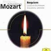 Mozart - Requiem Mm i gruppen CD / Klassisk hos Bengans Skivbutik AB (523987)