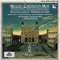 Mozart - Mässa C-Dur Kröningsmässan i gruppen CD / Klassisk hos Bengans Skivbutik AB (644006)