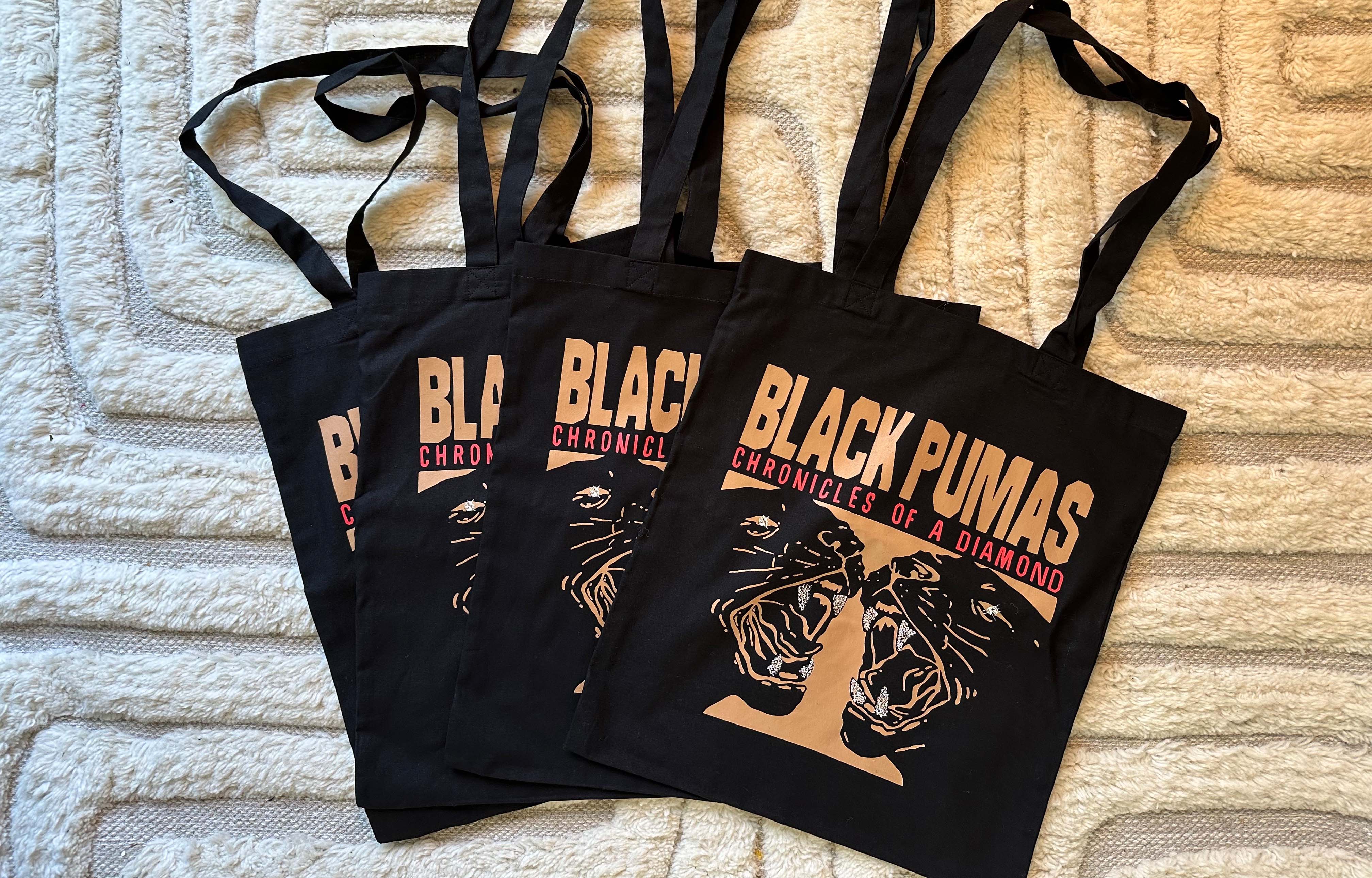 Tote bags